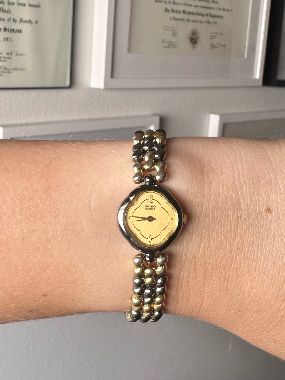 Extremely Rare Vintage Seiko Womens Two-Tone Ladies Bracelet Watch Gold Dial